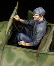 Italian driver for 508 CM Coloniale WW II - 3.