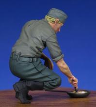 German Cooking soldier WW II  - 4.